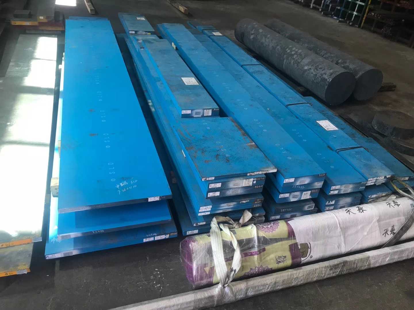 tr25材料，sks81是什么材料